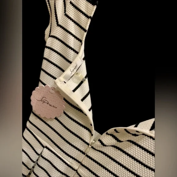 Soprano White & Black Striped Fit & Flare Dress - XS - Zipper Back - NWT - Picture 9 of 12